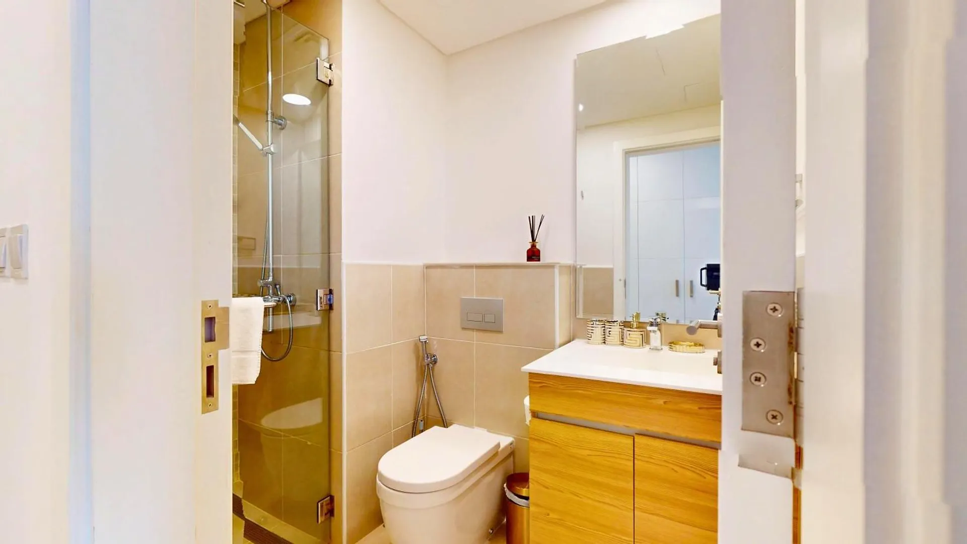 Close To Golf Course - 2Br In Jumeirah Golf Estate Dubai 0*,  Birleşik Arap Emirlikleri