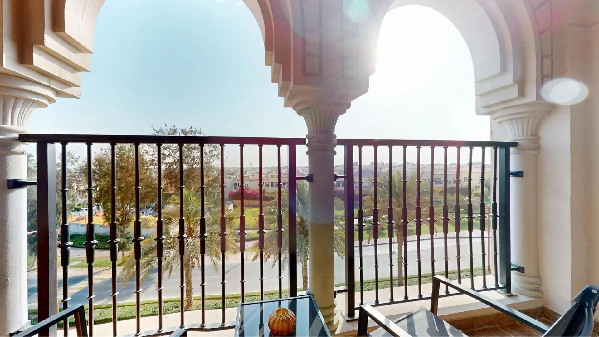 Close To Golf Course - 2Br In Jumeirah Golf Estate Dubai Daire
