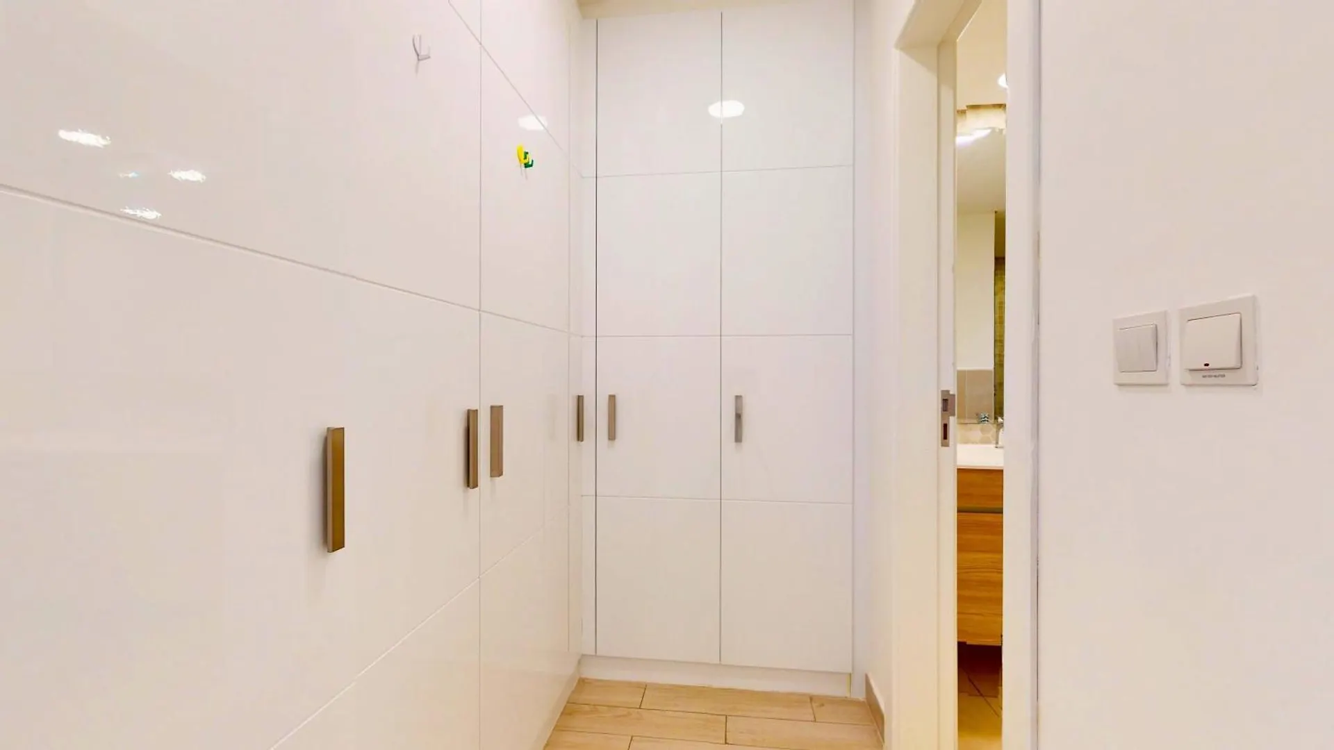 Close To Golf Course - 2Br In Jumeirah Golf Estate Dubai