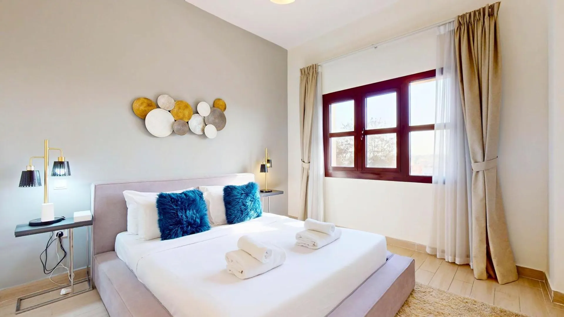 Close To Golf Course - 2Br In Jumeirah Golf Estate Dubai Apartment